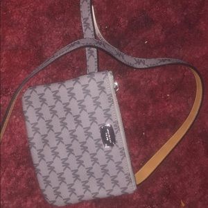 Michael Korda purse belt